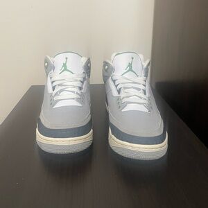 Jordan sneakers used but like new